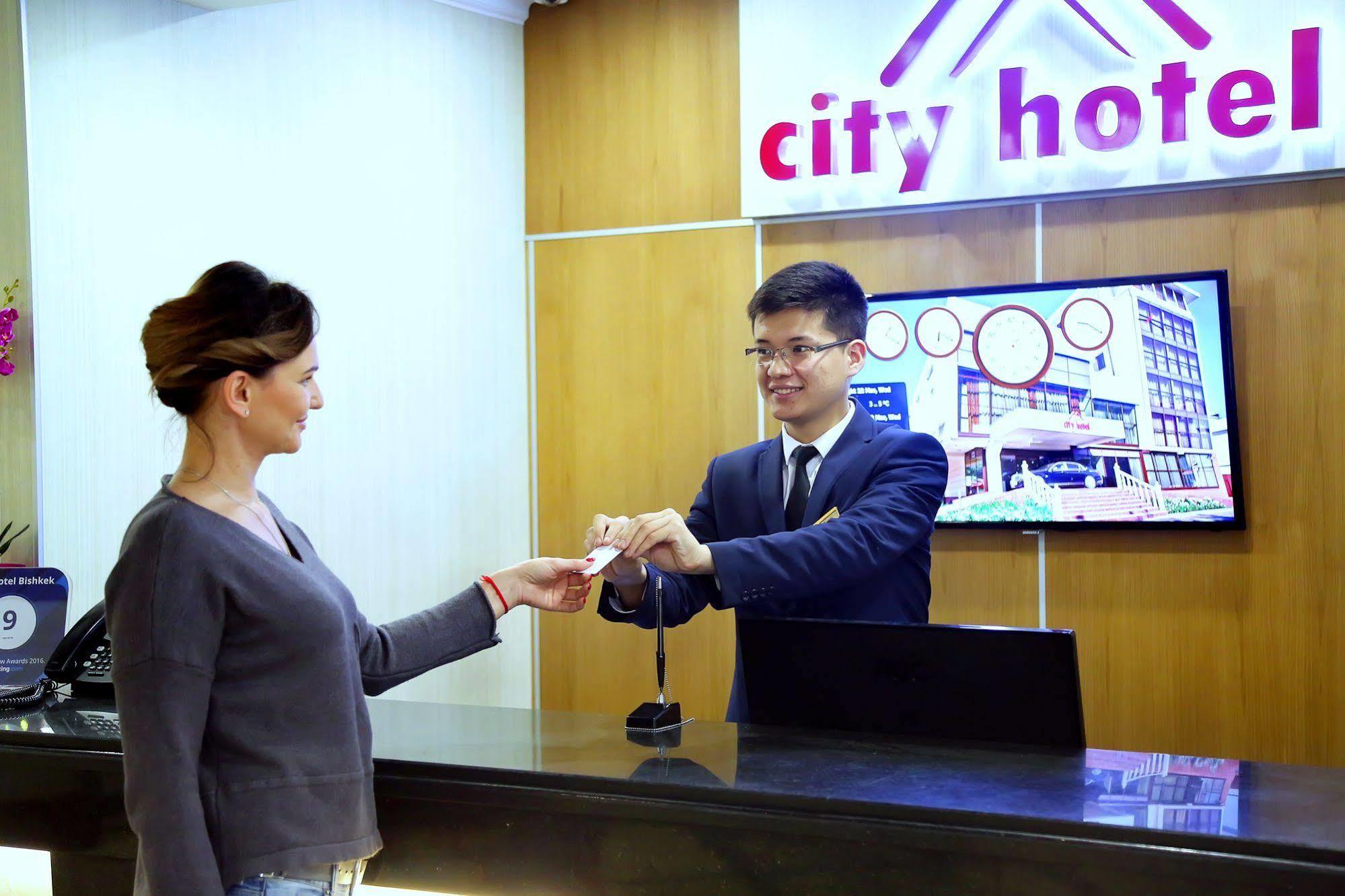 比什凯克城市酒店 外观 照片